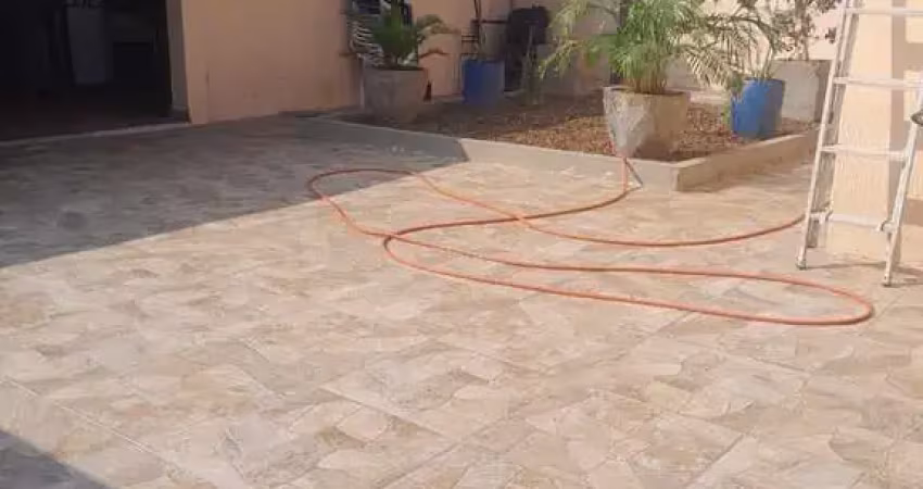 Casa para venda em são josé de 189.00m² com 3 quartos e 2 suites