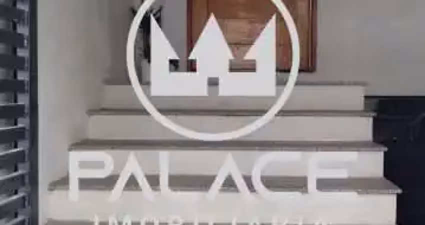 Casa para venda em centro de 175.00m² com 3 quartos, 2 suites e 3 garagens