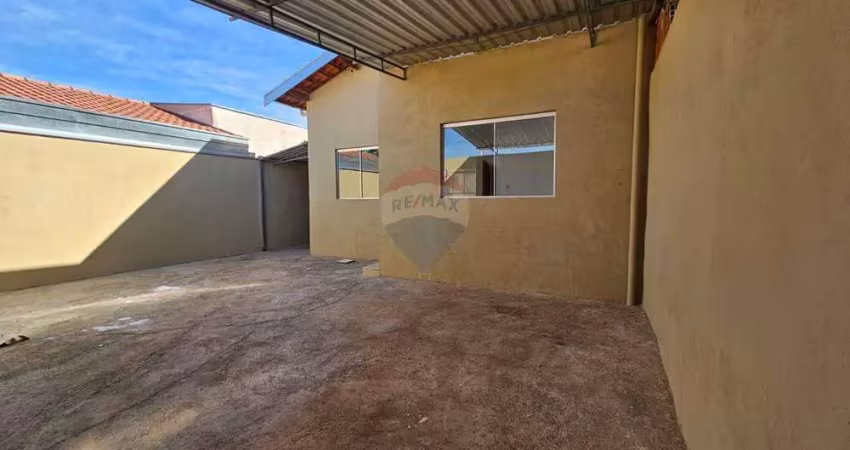 Casa para venda em jardim araucária de 47.68m² com 2 quartos e 2 garagens