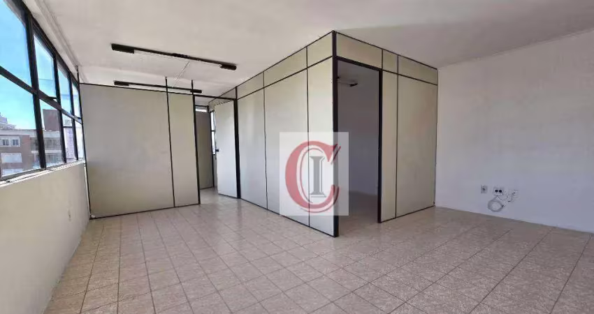 Sala comercial para alugar na Rua Xavier de Toledo, 183, Centro, Santo André