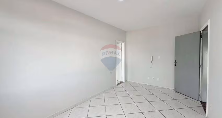 Sala comercial para alugar na Estrada dos Bandeirantes, 3888, Curicica, Rio de Janeiro