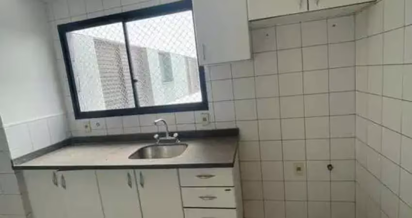 Apartamento para alugar em centro de 174.00m² com 3 quartos, 2 suites e 2 garagens