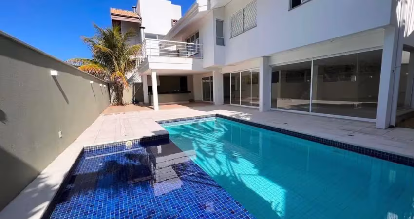 Casa para venda em parque das esmeraldas de 600.00m² com 3 quartos, 2 suites e 4 garagens