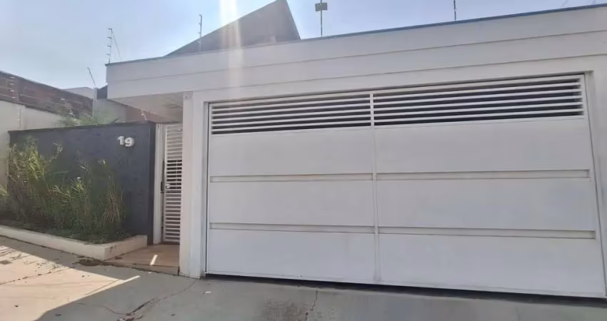 Casa para alugar em jardim florença de 250.00m² com 3 quartos, 1 suite e 2 garagens