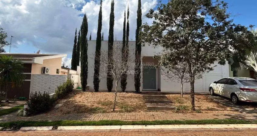 Casa de condomínio para venda em jardim salto grande de 219.00m² com 3 quartos, 3 suites e 4 garagens