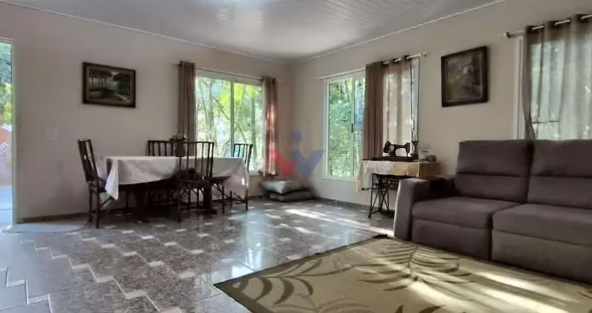 Casa para venda em cascatinha de 300.00m² com 3 quartos e 2 garagens