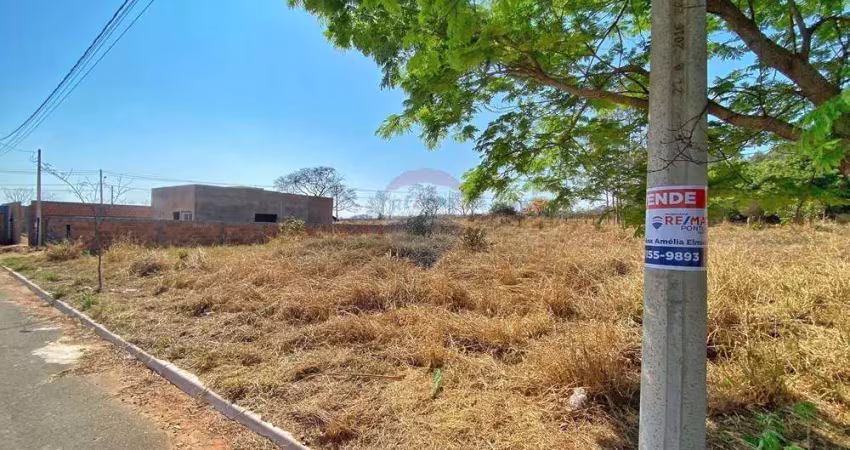 Terreno à venda no Centro, Serra Azul 