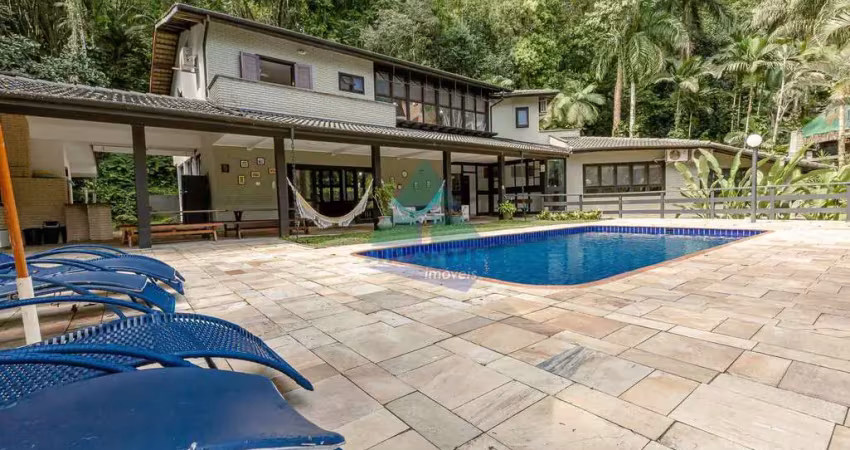 Casa para venda em domingas dias de 471.00m² com 5 quartos, 5 suites e 5 garagens