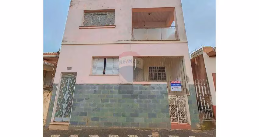 Sobrado para venda em centro de 254.30m² com 8 quartos