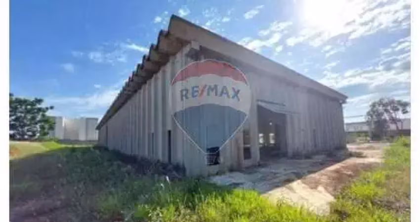 Galpão / depósito / armazém para alugar em morada do sol de 1619.00m² com 30 garagens