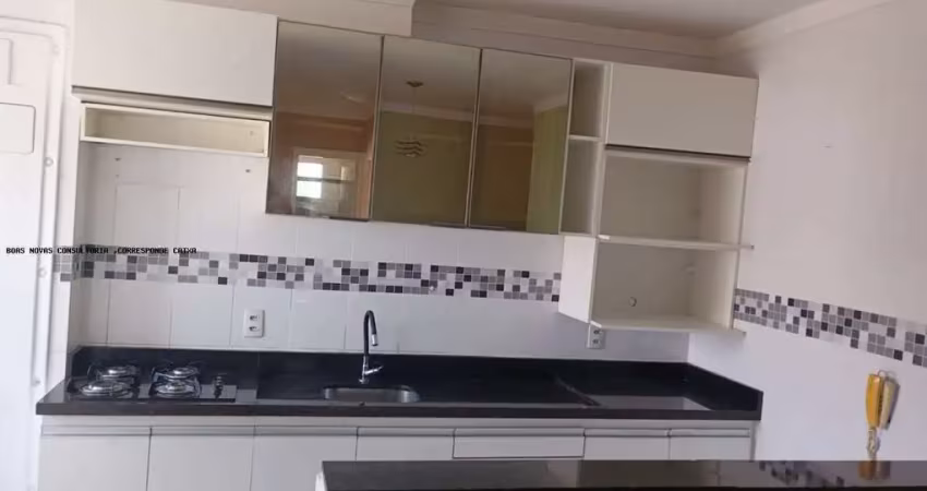 Apartamento para alugar em parque industrial cumbica de 45.00m² com 2 quartos e 1 garagem