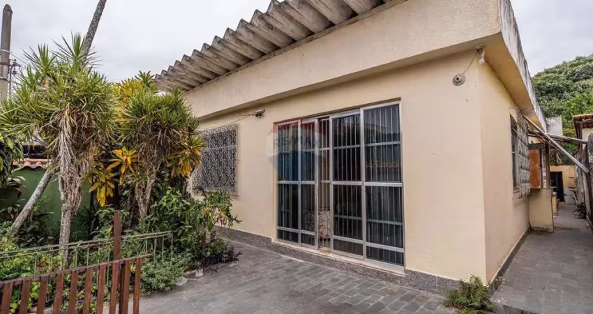 Casa para venda em freguesia (ilha do governador) de 136.00m² com 3 quartos e 4 garagens
