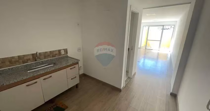 Sala comercial para venda em centro de 38.00m² com 1 garagem