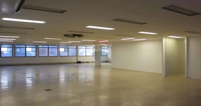 Sala comercial para venda em pinheiros de 517.00m² com 7 garagens