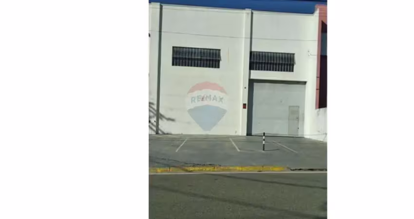 Galpão / depósito / armazém para alugar em jardim leocádia de 289.00m² com 4 garagens