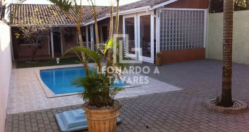 Casa para venda em santa cruz de 266.00m² com 3 quartos, 1 suite e 3 garagens