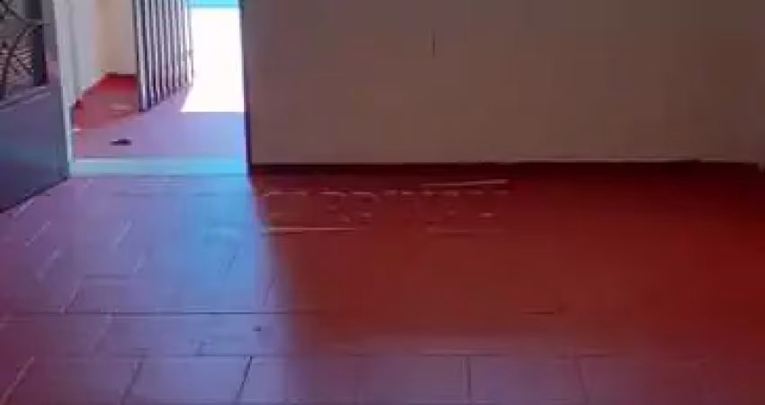 Casa para venda em centro de 77.00m² com 2 quartos e 8 garagens