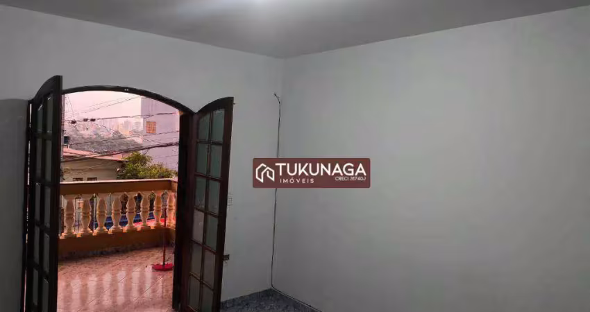 Casa para alugar em vila ayrosa de 60.00m² com 1 quarto e 1 garagem