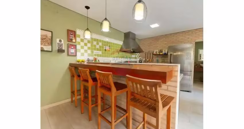Casa de condomínio para alugar em jardim nova europa de 298.00m² com 4 quartos, 2 suites e 4 garagens