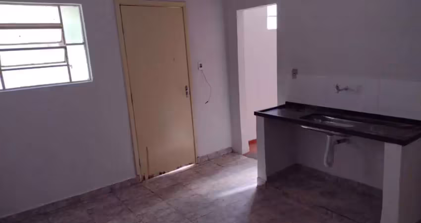 Casa para alugar em jardim toselar de 50.00m² com 2 quartos
