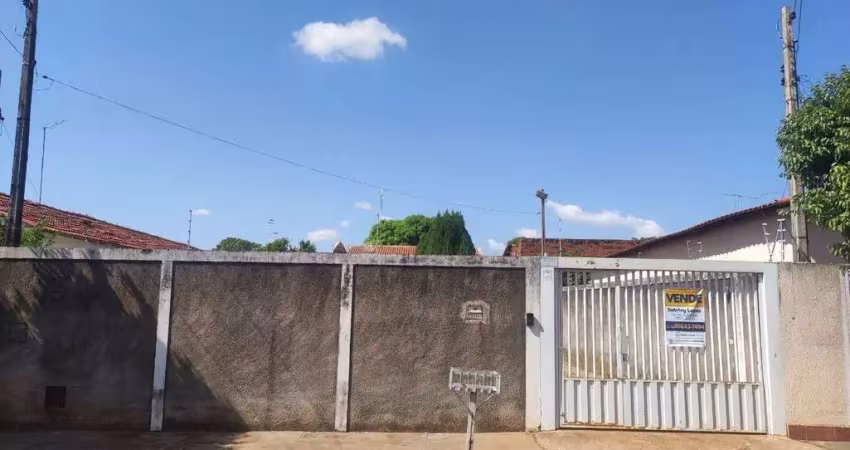 Casa para venda em centro de 106.71m² com 2 quartos e 12 garagens