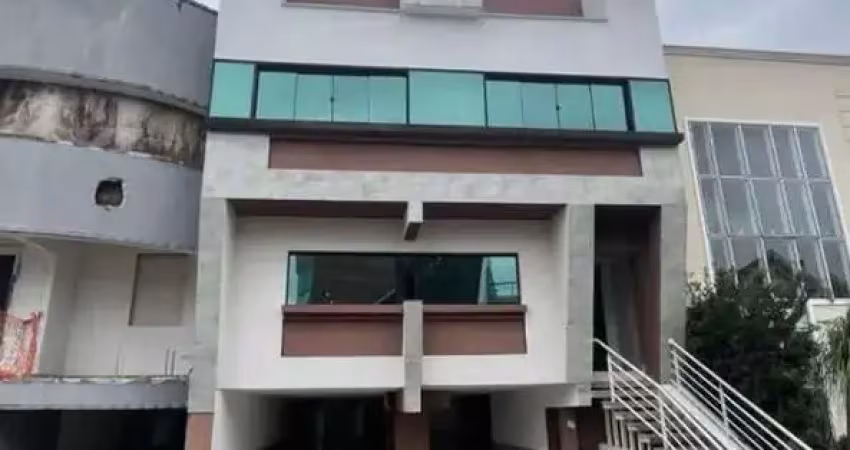 Sobrado para alugar em bairro alto de 180.00m² com 3 quartos, 1 suite e 1 garagem