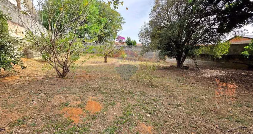 Casa para venda em centro de 307.00m² com 3 quartos e 2 garagens