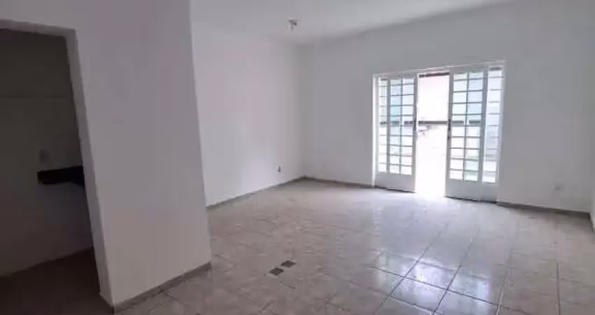 Loja para alugar em centro de 150.00m² com 1 garagem