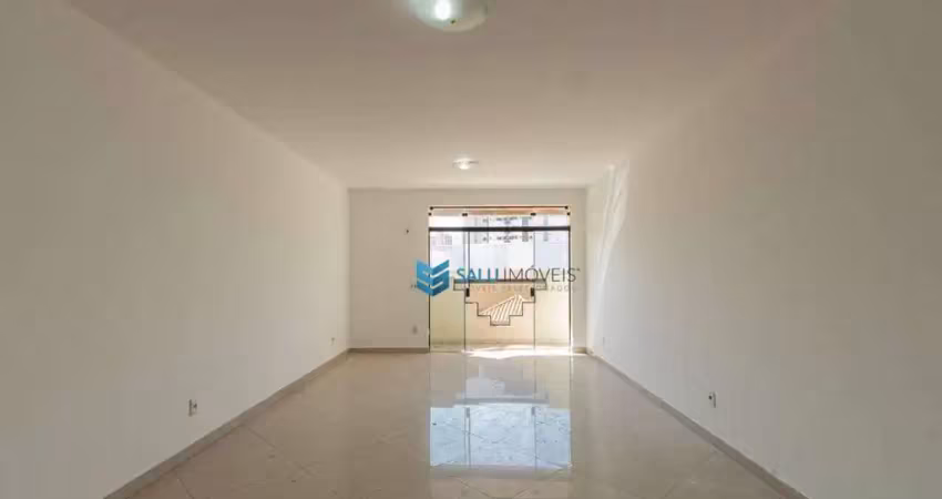 Apartamento para alugar em centro de 210.00m² com 3 quartos, 1 suite e 2 garagens