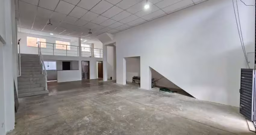 Galpão / depósito / armazém para alugar em jardim wanel ville iv de 200.00m² com 4 garagens