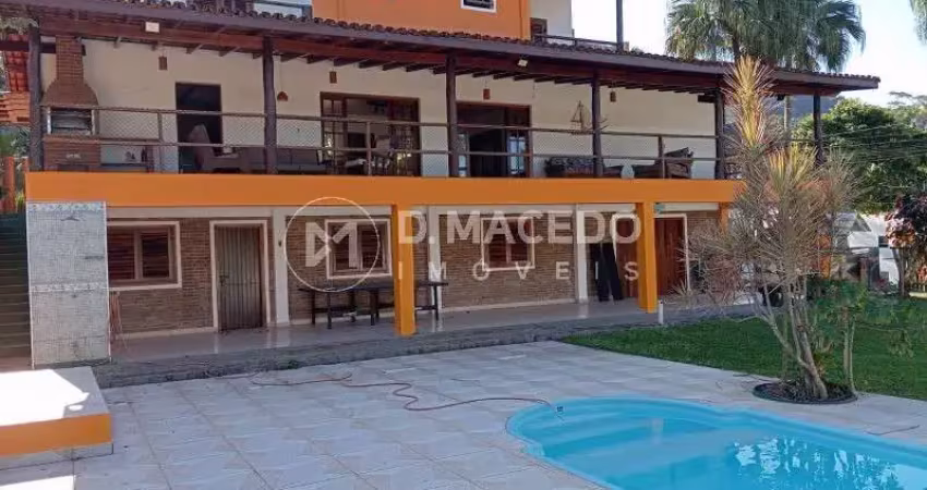 Casa para venda em praia da lagoinha de 873.00m² com 4 quartos, 2 suites e 4 garagens