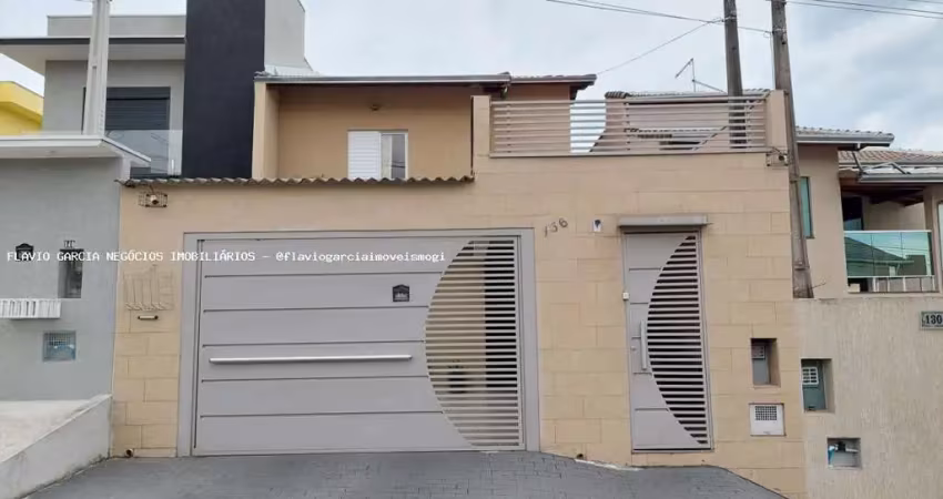 Sobrado para venda em mogi moderno de 150.00m² com 2 quartos e 3 garagens