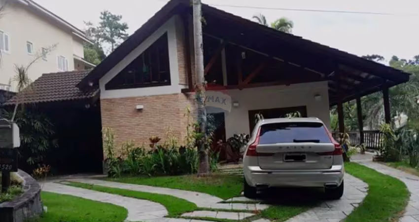 Casa para venda em arujázinho i, ii e iii de 750.00m² com 3 quartos e 3 suites