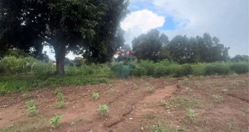 Terreno para venda em residencial santa mônica de 27515.00m²