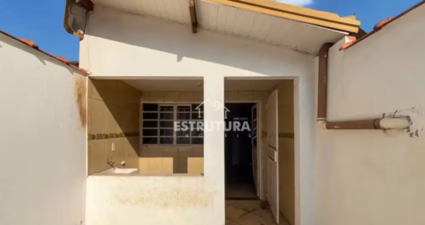 Casa para venda em centro de 152.00m² com 3 quartos e 1 garagem
