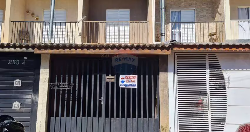 Sobrado para venda em chácaras luzia vicente de 60.35m² com 2 quartos e 1 garagem