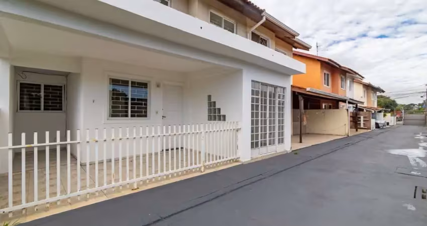Sobrado para venda em boqueirão de 96.00m² com 3 quartos e 2 garagens