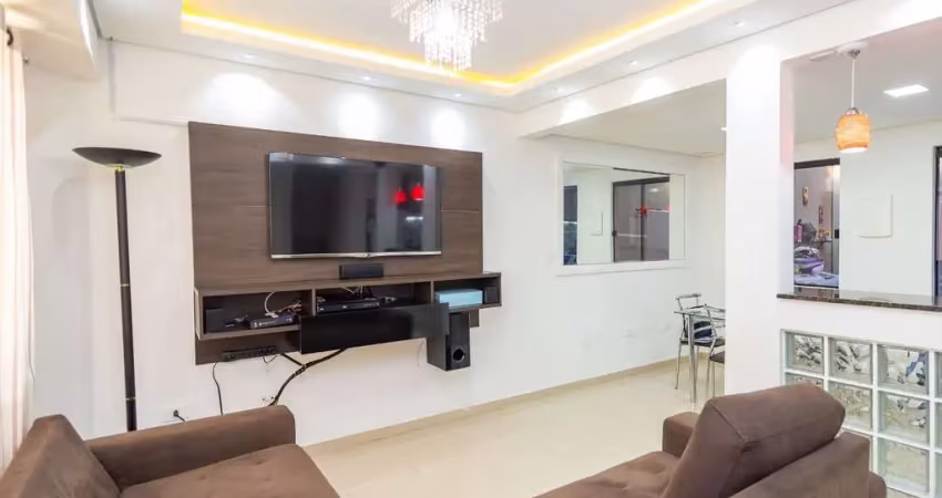 Sobrado para venda em cidade industrial de 126.00m² com 3 quartos, 1 suite e 4 garagens