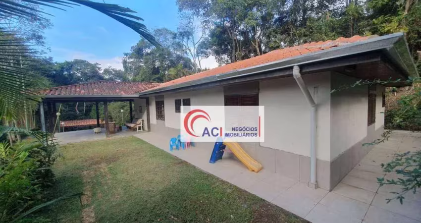 Casa de condomínio para venda e aluguel em vila verde de 230.00m² com 3 quartos, 3 suites e 8 garagens