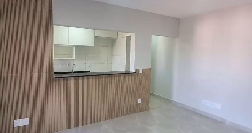 Apartamento para alugar em centro de 90.00m² com 3 quartos, 1 suite e 2 garagens