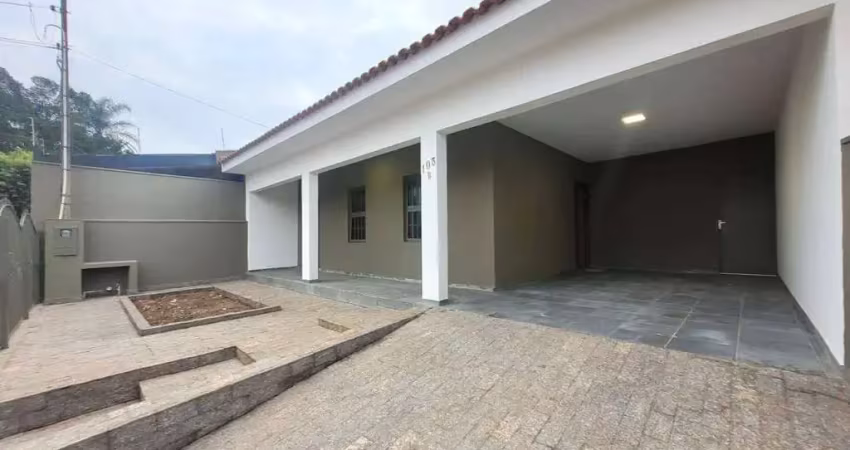 Casa para alugar em jardim parati de 250.00m² com 3 quartos, 1 suite e 4 garagens