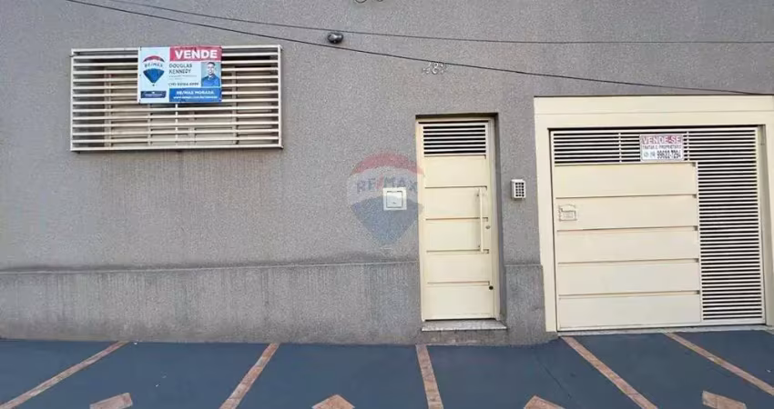 Casa para venda em centro de 151.00m² com 3 quartos, 1 suite e 1 garagem