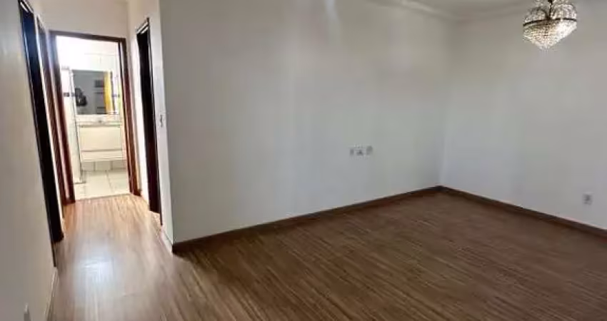 Apartamento para alugar em centro de 98.00m² com 3 quartos e 2 garagens