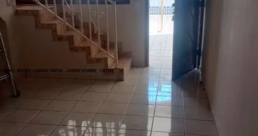 Sobrado para alugar em macedo de 95.00m² com 2 quartos e 1 garagem