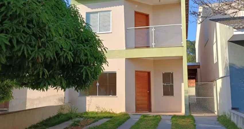 Sobrado para alugar em condomínio horto florestal i de 166.00m² com 3 quartos, 1 suite e 2 garagens