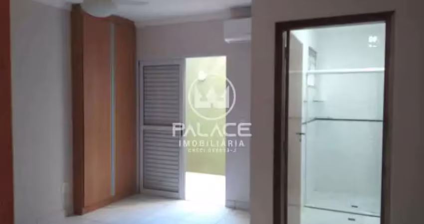 Casa para alugar em alto de 382.00m² com 5 quartos, 2 suites e 6 garagens