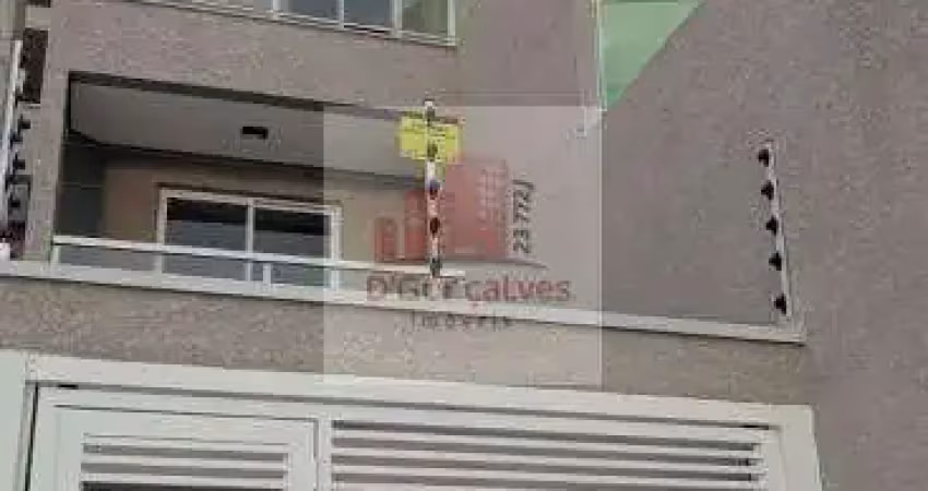 Sobrado para venda em centro de 110.00m² com 3 quartos, 1 suite e 2 garagens