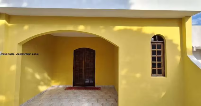 Sobrado para venda em jardim bela vista de 190.00m² com 3 quartos e 2 garagens