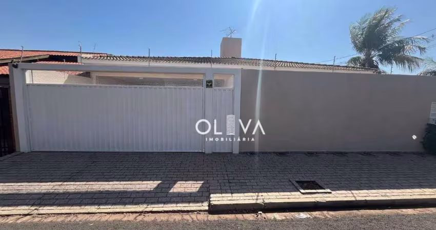 Casa para venda e aluguel em mançor daud de 300.00m² com 3 quartos, 3 suites e 4 garagens