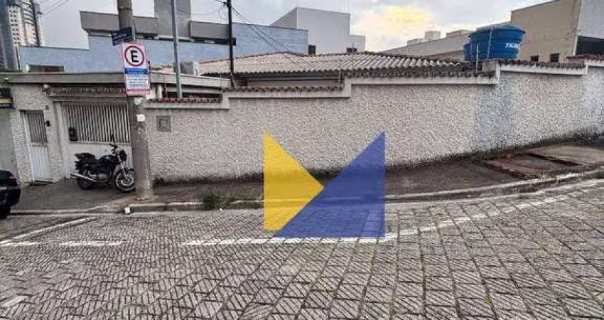 Casa para alugar em centro de 160.00m² com 3 quartos e 1 garagem